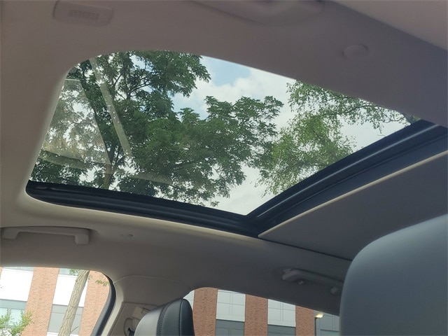 Vehicle Image 31
