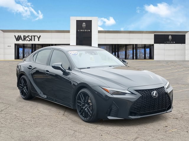 2023 Lexus IS