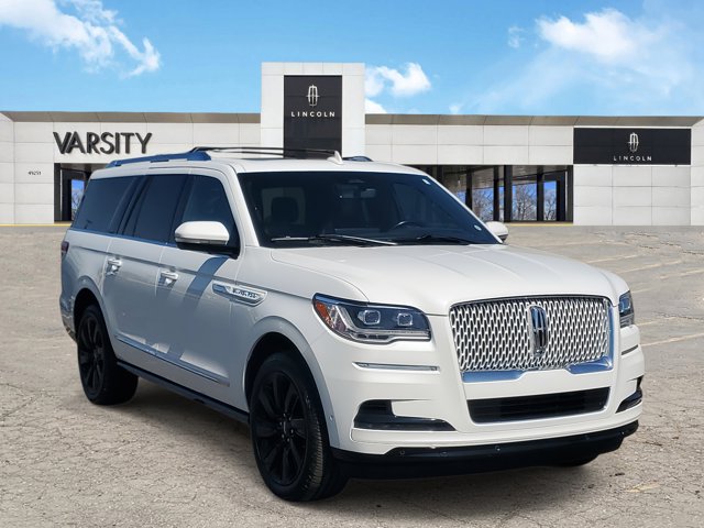 2022 Lincoln Navigator L