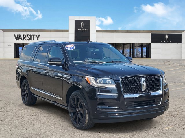 2022 Lincoln Navigator L