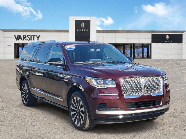 2023 Lincoln Navigator L