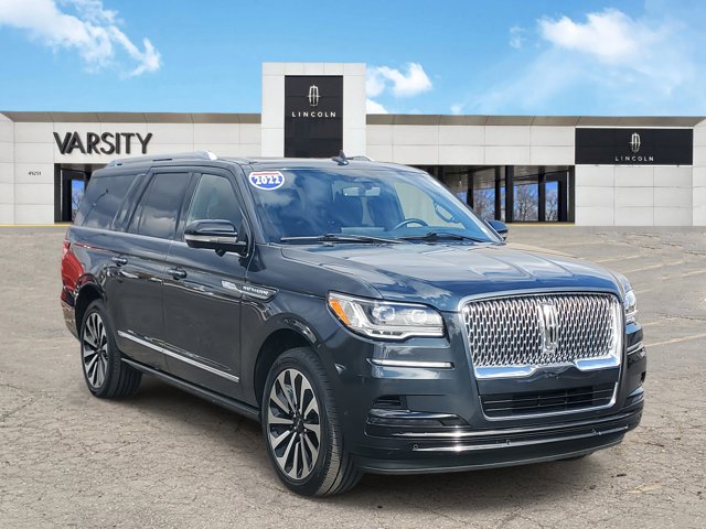 2022 Lincoln Navigator L