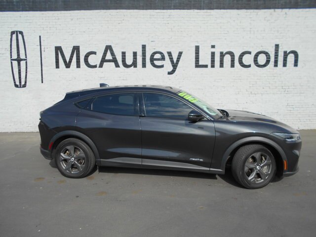2022 Ford Mustang Mach-e