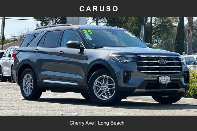 2025 Ford Explorer