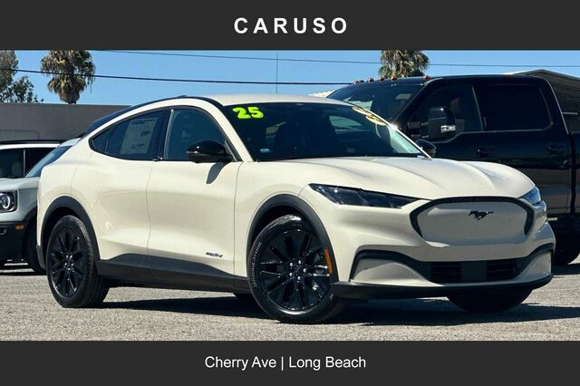 2025 Ford Mustang Mach-e