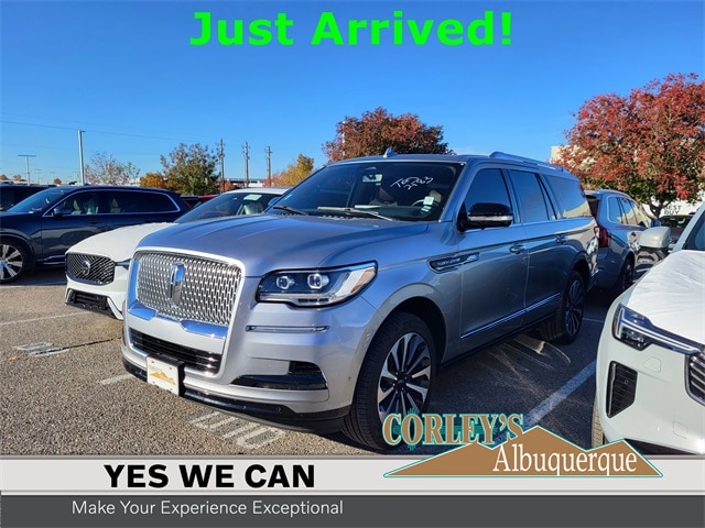 2023 Lincoln Navigator L