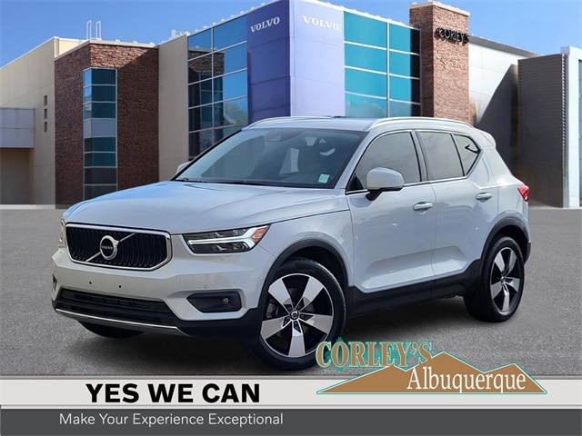 2021 Volvo XC40