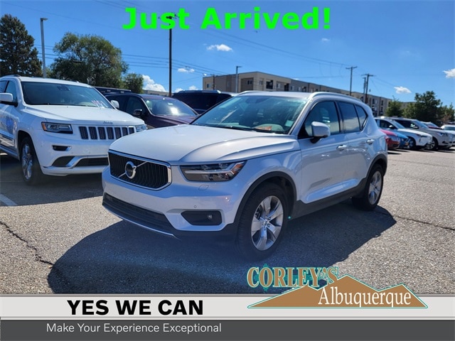 2021 Volvo XC40
