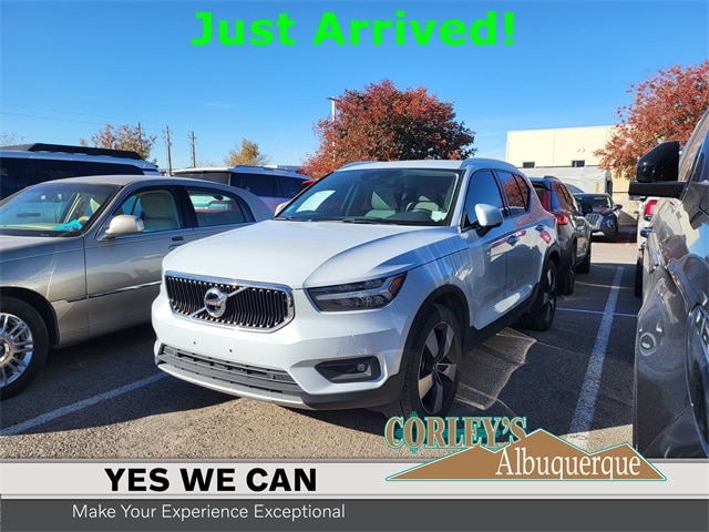 2021 Volvo XC40