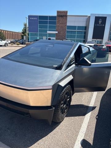 2024 Tesla Cybertruck