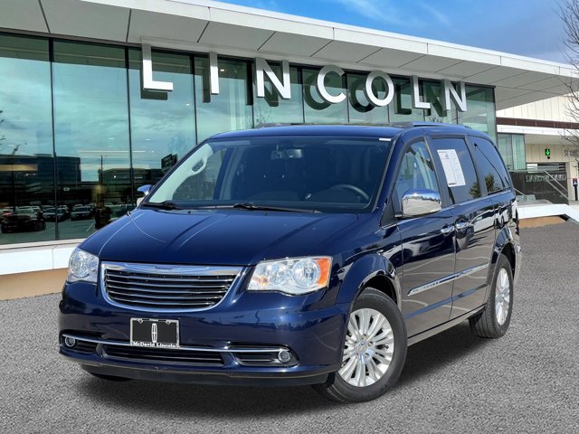 2016 Chrysler Town & Country