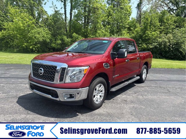 2017 Nissan Titan SV