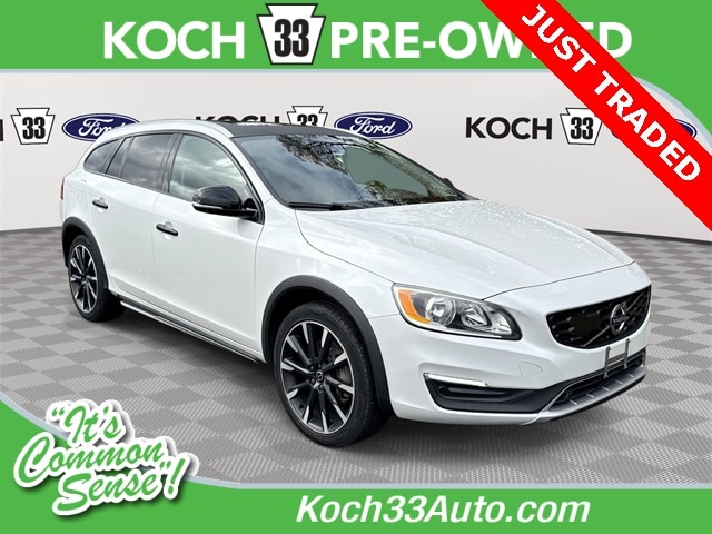 2017 Volvo V60 Cross Country