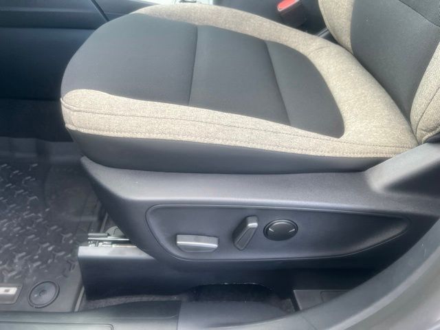 New 2026 Carbonized Gray Metallic Ford Big Bend image 31