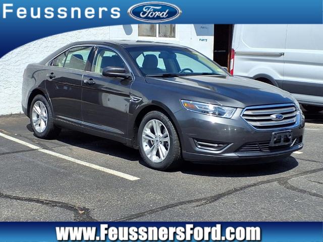 2018 Ford Taurus