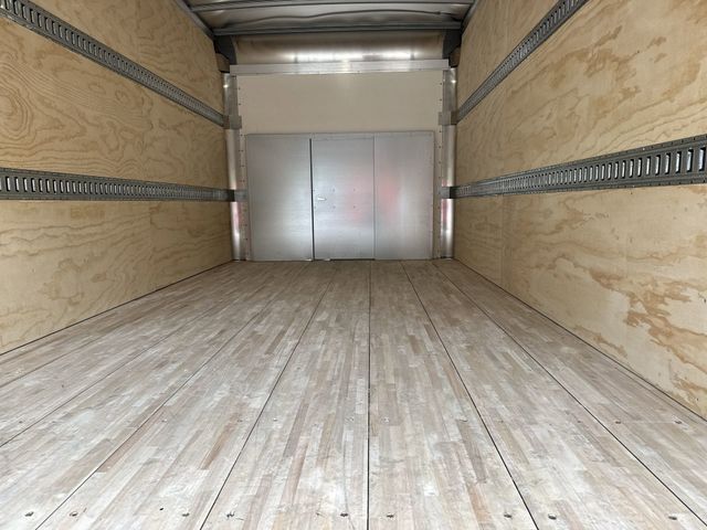 New 2027 Oxford White Ford E-350 SRW image 47