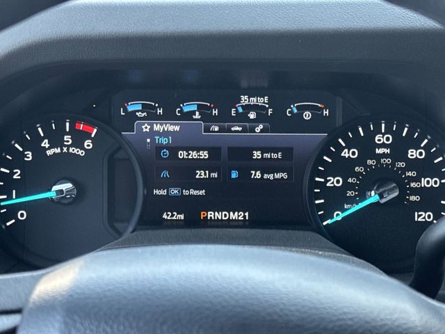 New 2026 Oxford White Ford E-350 SRW image 25