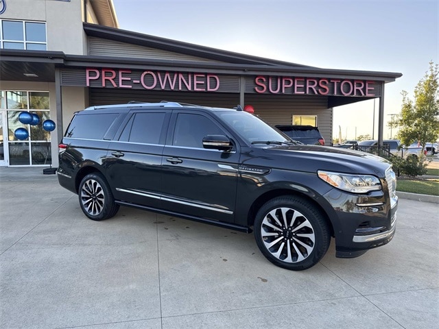 2022 Lincoln Navigator L