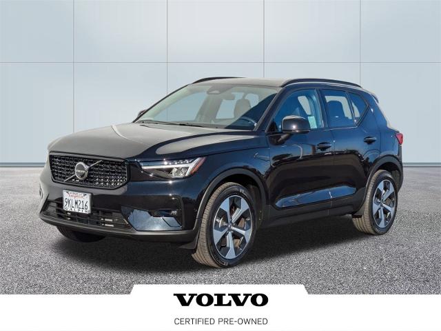 2024 Volvo XC40