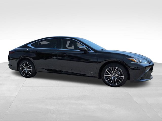 2024 Lexus ES