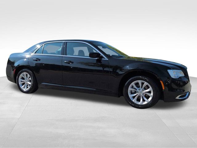 2022 Chrysler 300