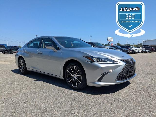 2022 Lexus ES
