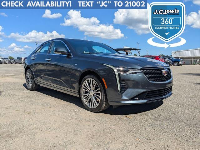 2022 Cadillac CT4