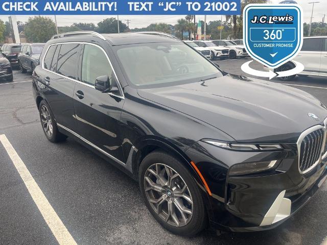 2023 BMW X7