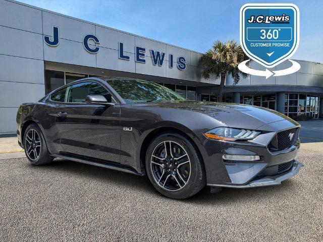 2022 Ford Mustang
