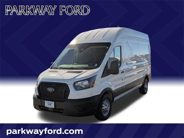 2022 Ford Transit Cargo Van