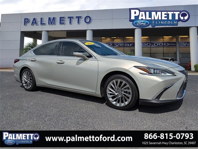 2019 Lexus ES