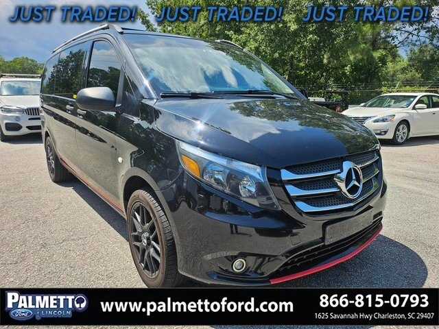 2018 Mercedes-Benz Metris Passenger Van