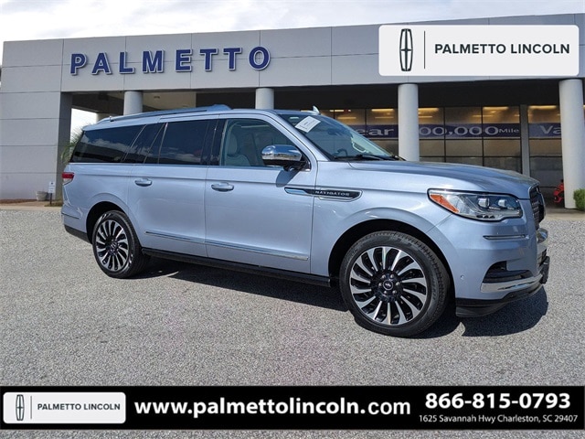 2022 Lincoln Navigator L