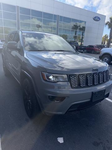 2020 Jeep Grand Cherokee