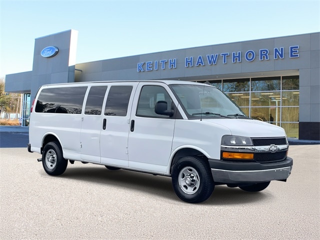 2017 Chevrolet Express Passenger