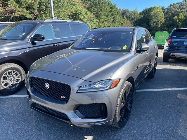 2019 Jaguar F-pace