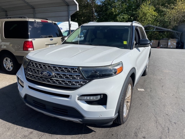 2020 Ford Explorer