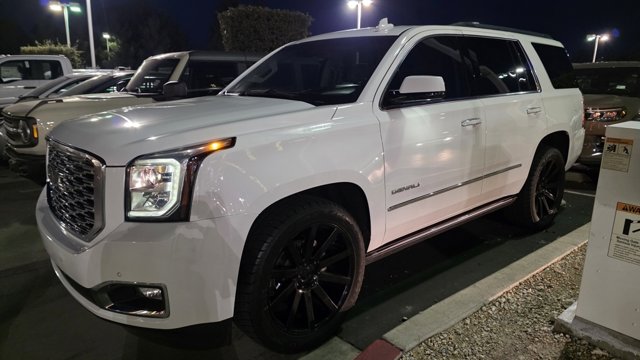2019 GMC Yukon Denali's photo