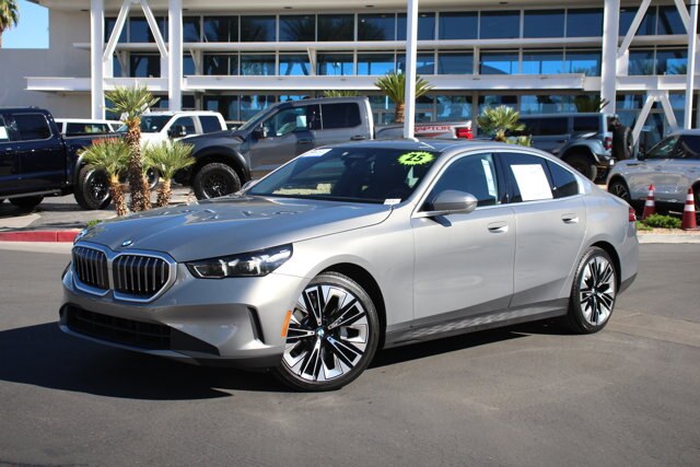 2025 BMW 5 Series 530i