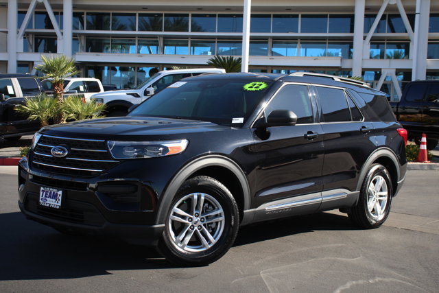2022 Ford Explorer XLT RWD's photo
