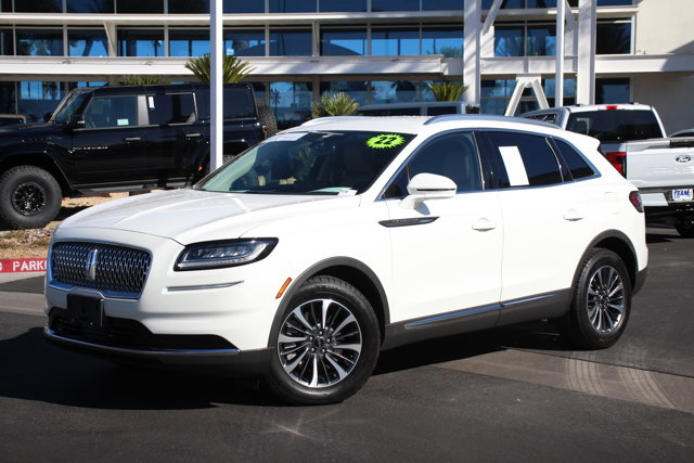 2022 Lincoln Nautilus Standard