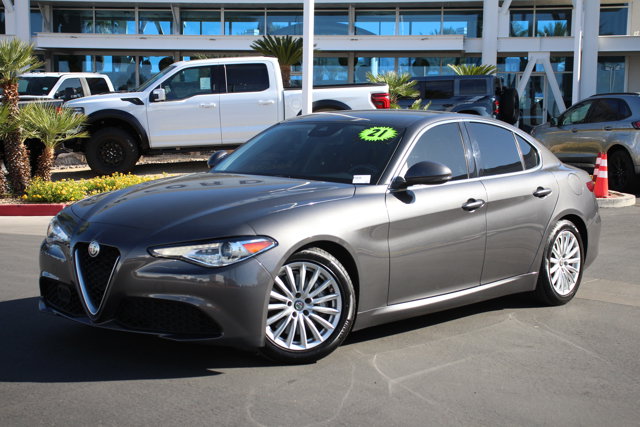2021 Alfa Romeo Giulia 2.0 Auto's photo