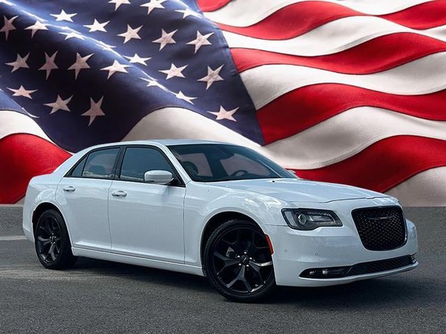 2023 Chrysler 300