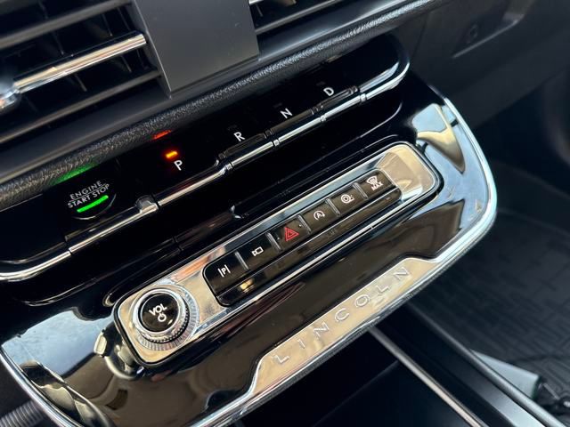 Vehicle Image 27