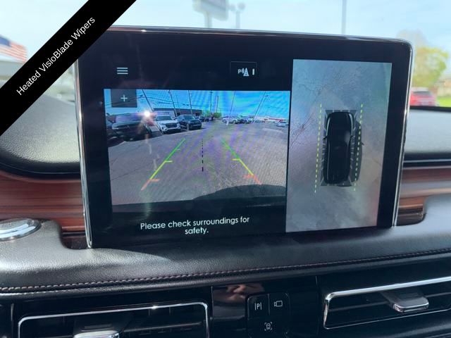 Vehicle Image 25