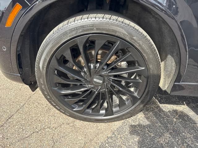 Vehicle Image 35
