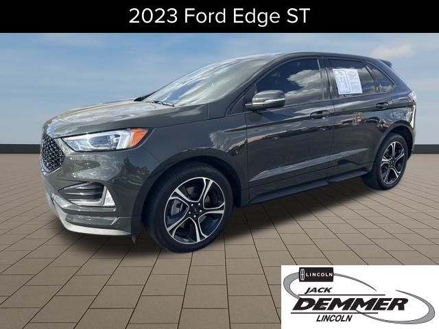 2023 Ford Edge