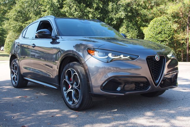 2024 Alfa Romeo Stelvio