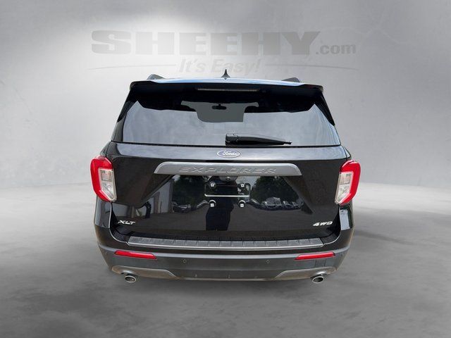 Certified Used 2022 Black Metallic Ford  image 12