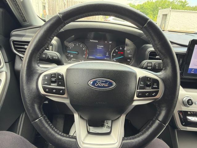 Certified Used 2022 Black Metallic Ford  image 17